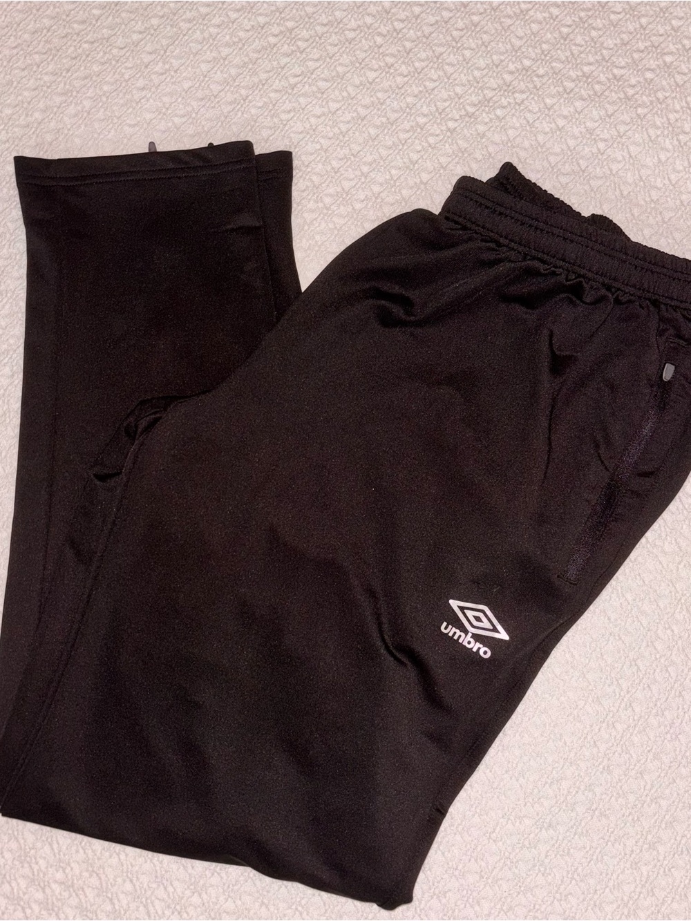 Umbro Men's Large Black Athletic Track Soccer Pants Zipper Leg